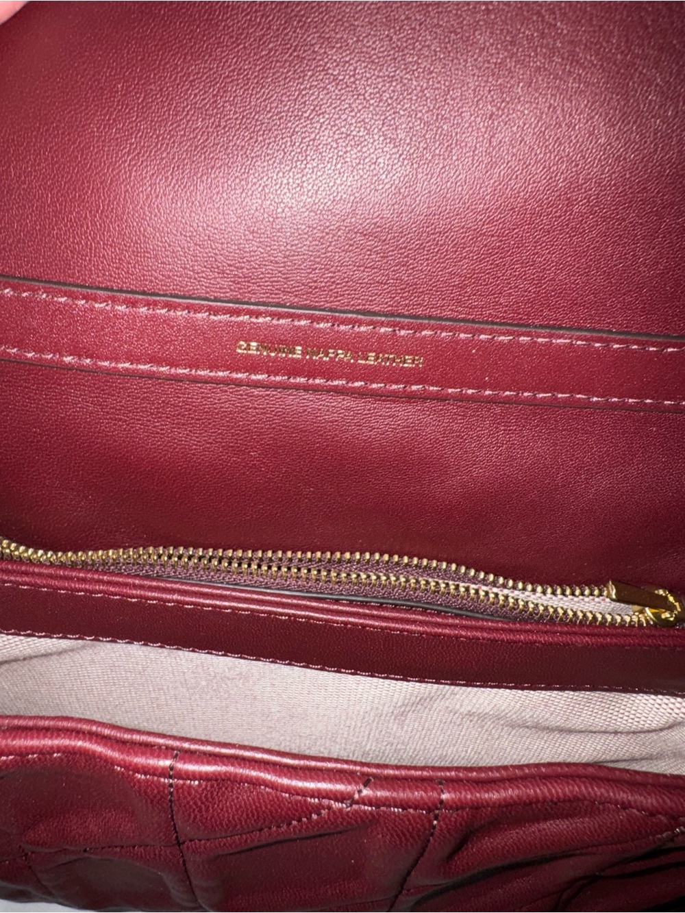 Coach Times Square Tabby in Merlot CW629 - Picture 3 of 9